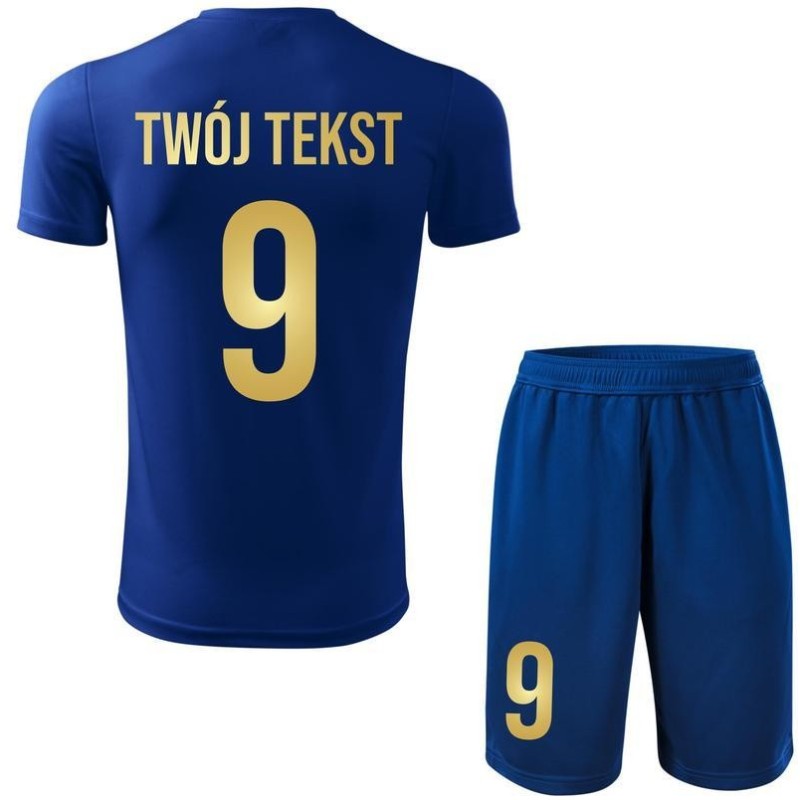Strój piłkarski z nadrukiem - personalizowany - z własnym napisem i numerem - 2 częściowy Strój piłkarski z nadrukiem - personalizowany - z własnym napisem i numerem - 2 częściowy